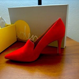 Size 6.5 Boden Suede heels